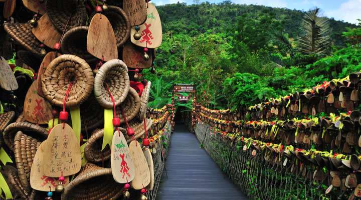 景區(qū)旅游規(guī)劃設(shè)計公司:海南呀諾達雨林文化旅游區(qū)設(shè)施旅游規(guī)劃融入本土文化