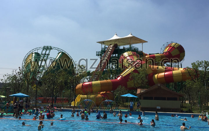水主題公園項目旅游規(guī)劃設(shè)計院:蘇州樂園森林水世界超級龍卷風(fēng)與暴風(fēng)谷滑道組合